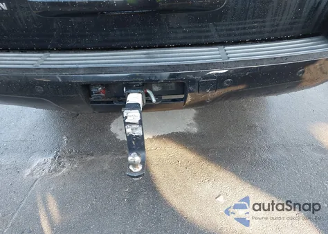 2011 Chevrolet Suburban 1500 Lt1 from USA, damaged, VIN 1GNSCJE03BR181194